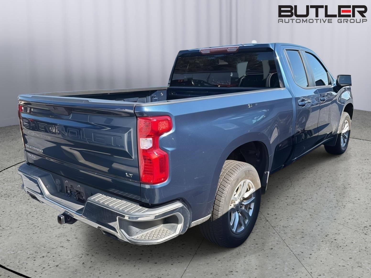 Used 2019 Northsky Blue Metallic Chevrolet LT image 9