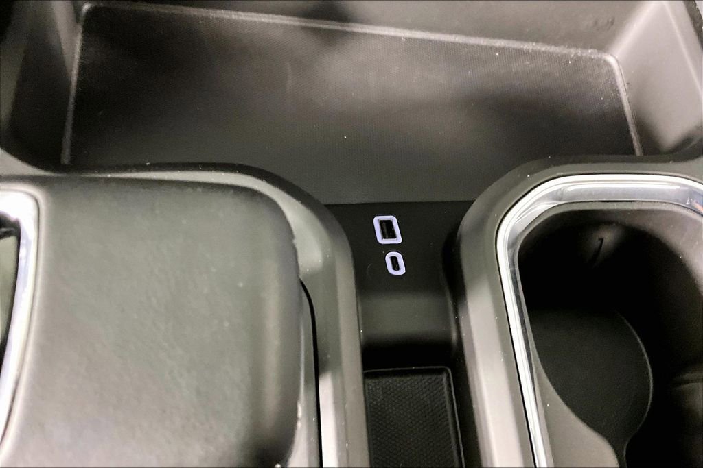 Used 2025 Sterling Metallic GMC Denali image 16