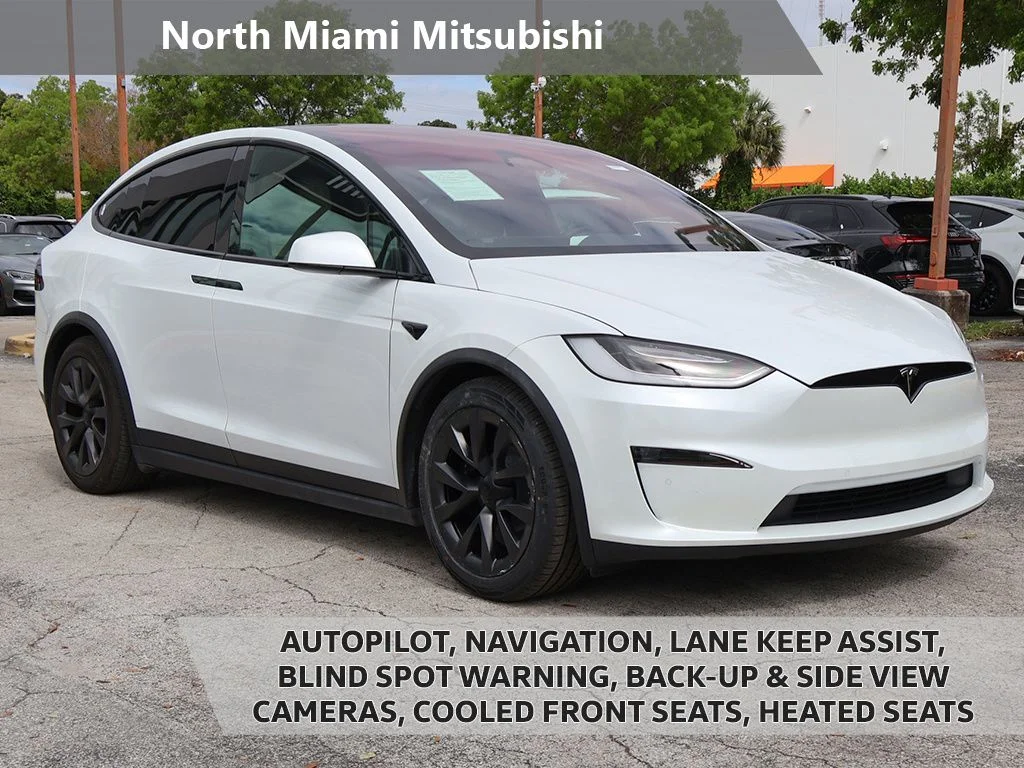 2023 Tesla Model X Long Range's photo