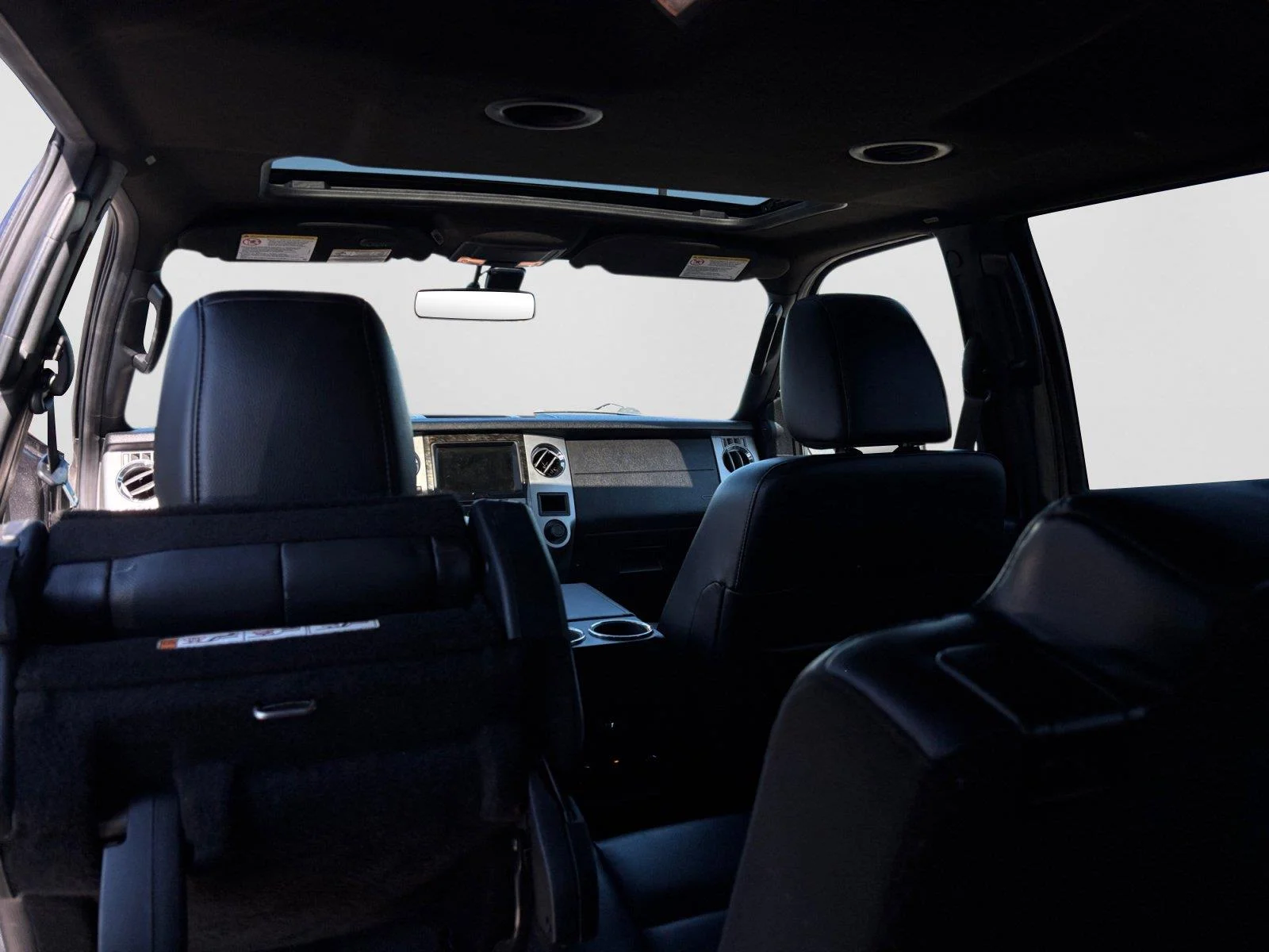 Used 2016 Magnetic Ford Limited image 42