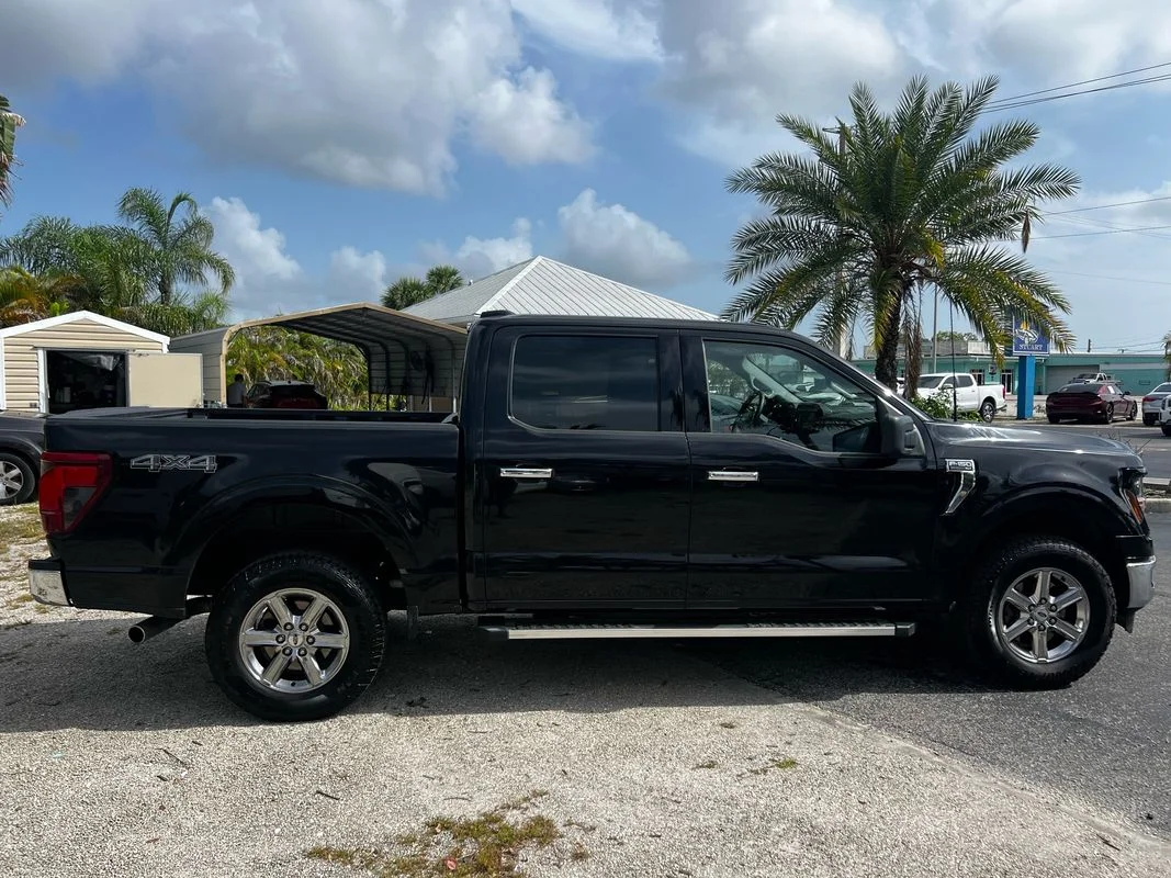 Used 2025  Ford XLT image 12