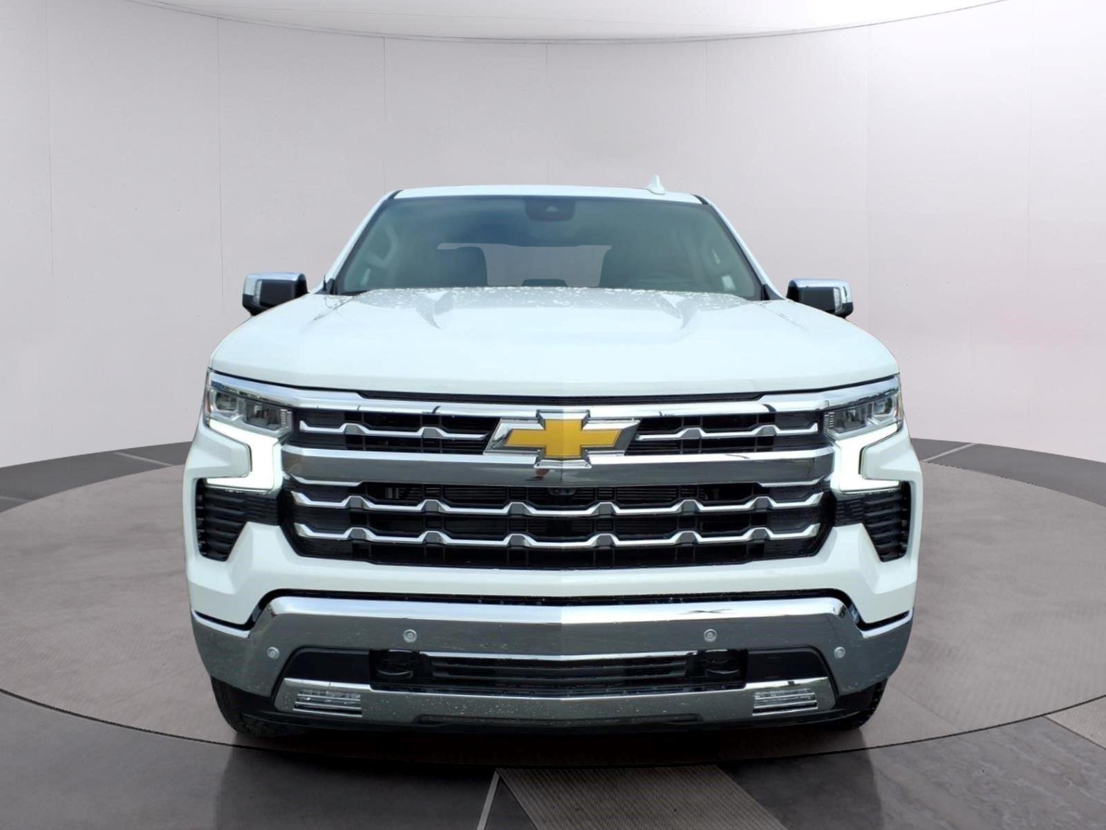 New 2026 Summit White Chevrolet LTZ image 8