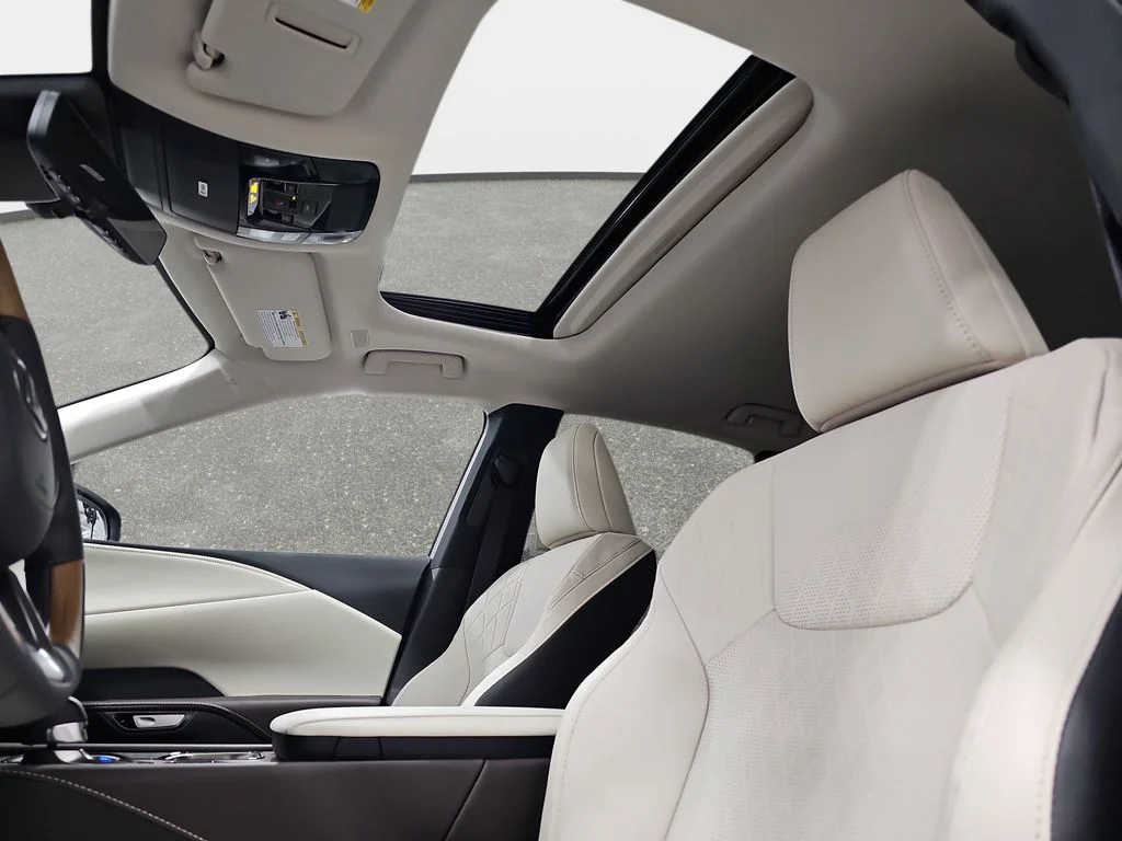 New 2026 Nori Green Pearl Lexus PREMIUM PLUS image 29