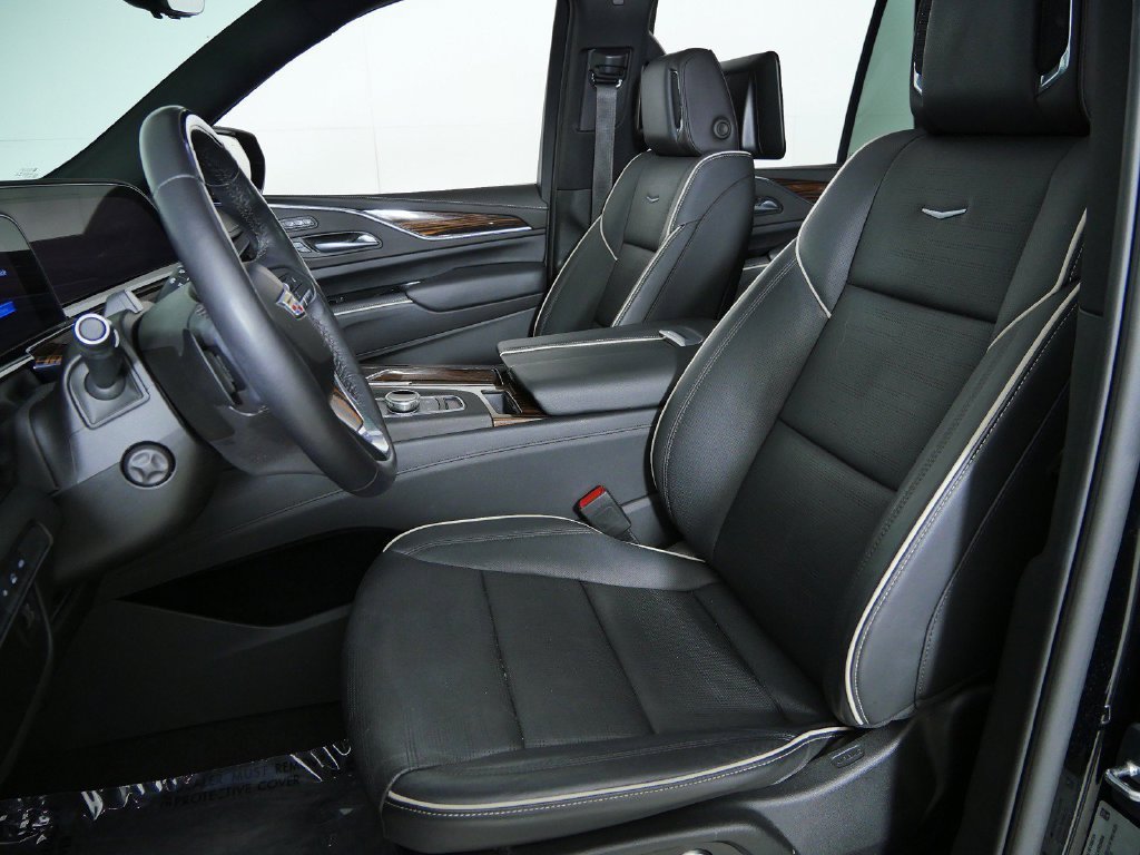 Used 2023 Black Cadillac Premium Luxury image 33