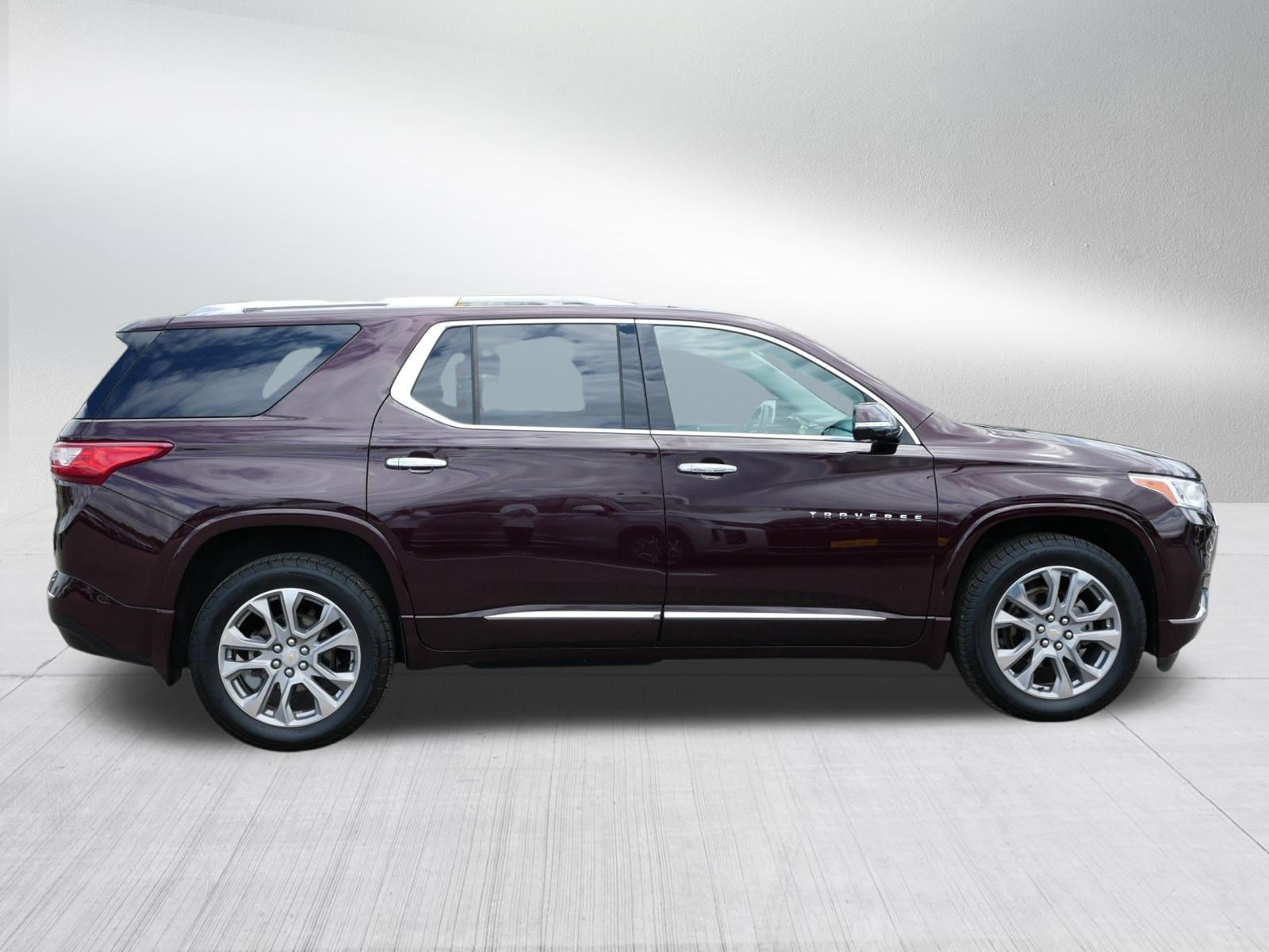 Used 2018 Black Currant Metallic Chevrolet Premier image 8