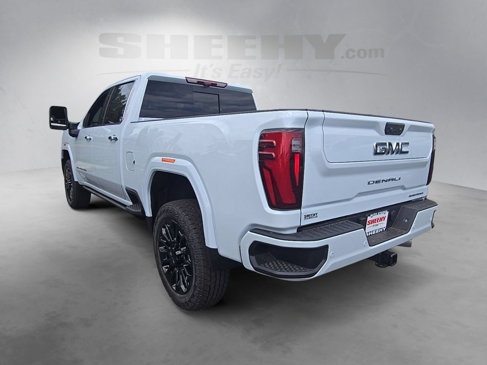 New 2026 Glacier White Tricoat GMC Denali Ultimate image 5