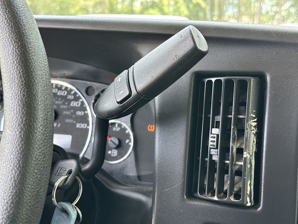 2017 Chevrolet Express Cargo Work Van - Photo 14