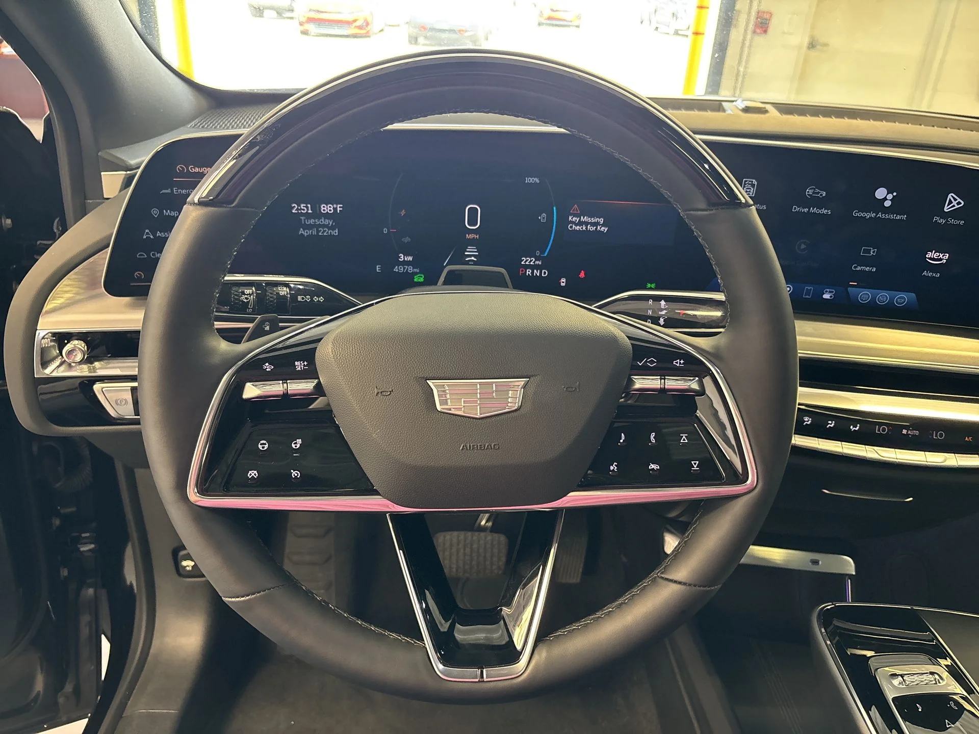 2025 Cadillac LYRIQ Luxury 2 - Photo 57