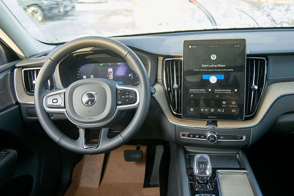 New 2026 Vapour Grey Volvo Ultra image 26