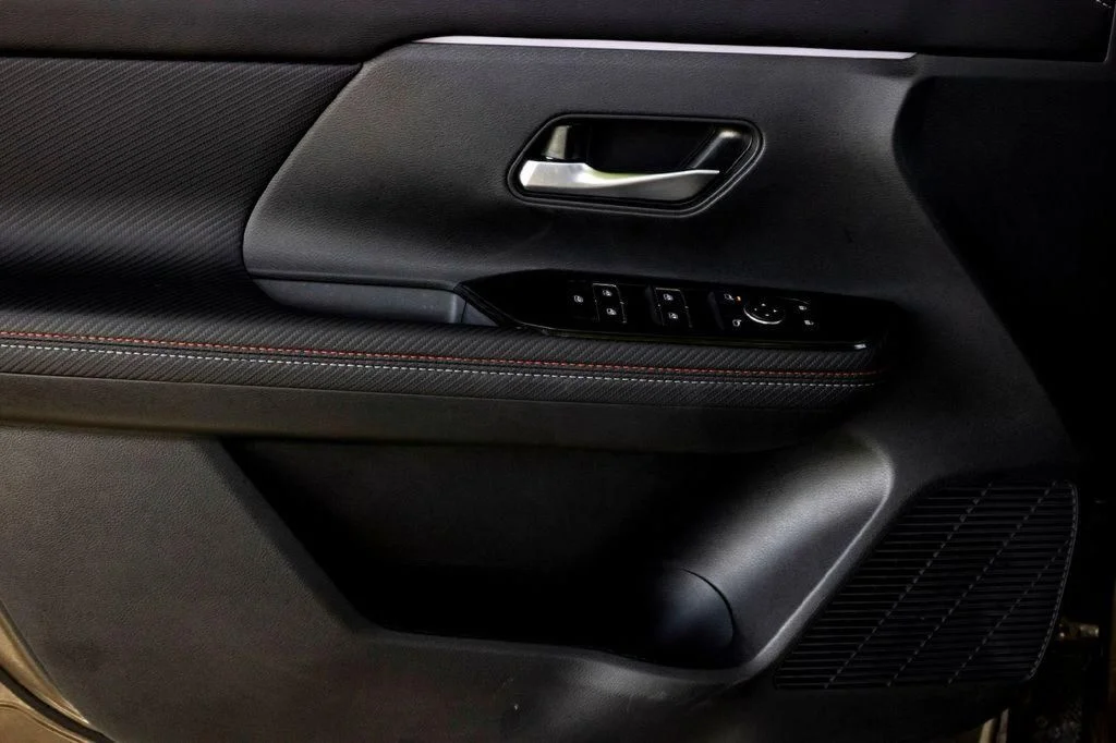 2025 Nissan Kicks SR AWD - Photo 7