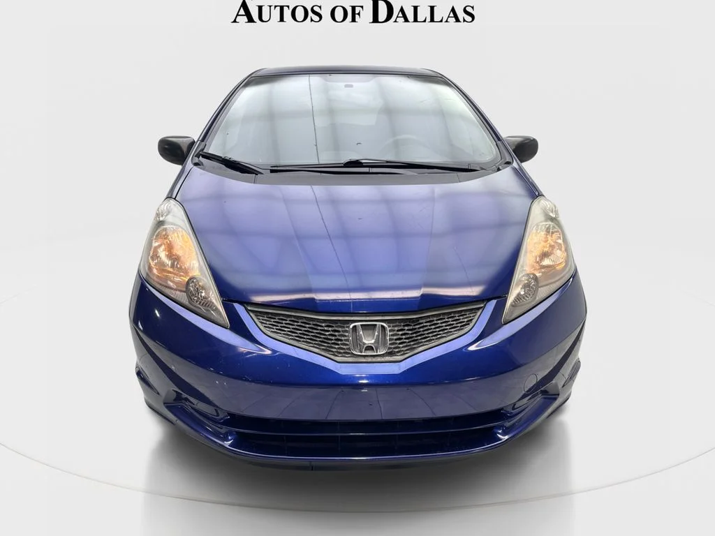 Used 2011  Honda Base image 3