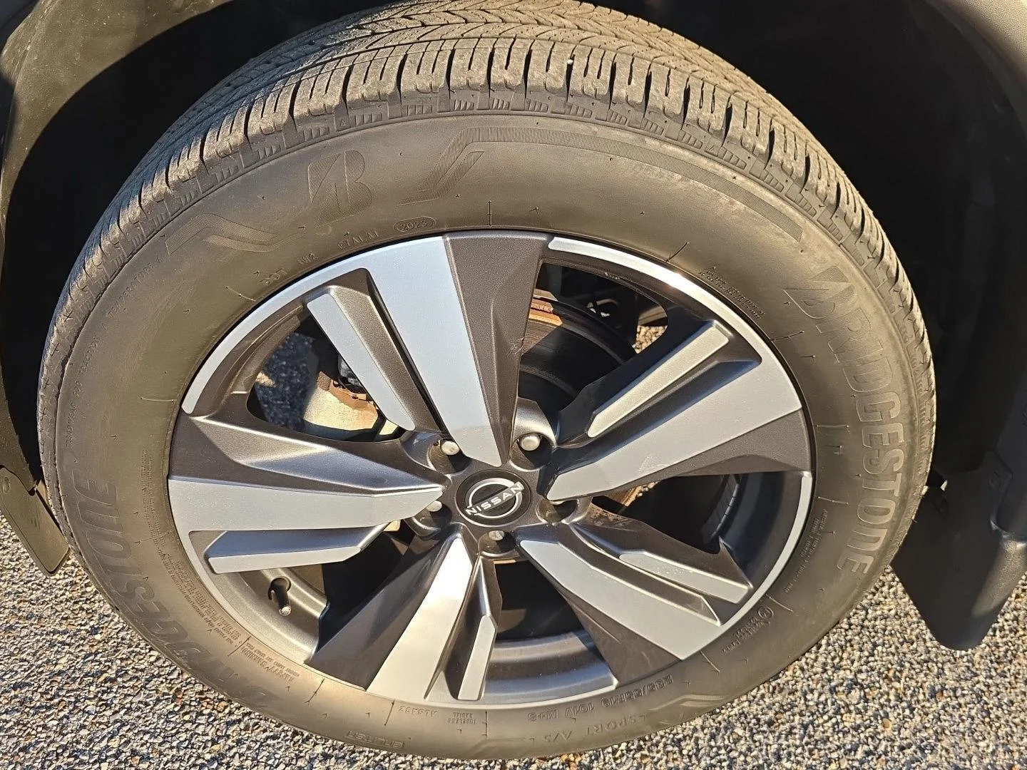 Used 2023 Gun Metallic Nissan SL image 24