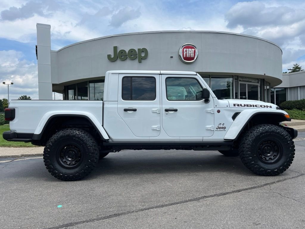 New 2026 Bright White Clearcoat Jeep Rubicon image 48