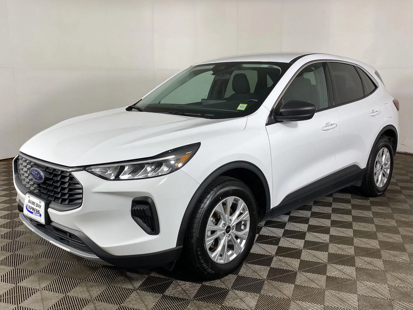 Used 2023 Oxford White Ford Active image 26