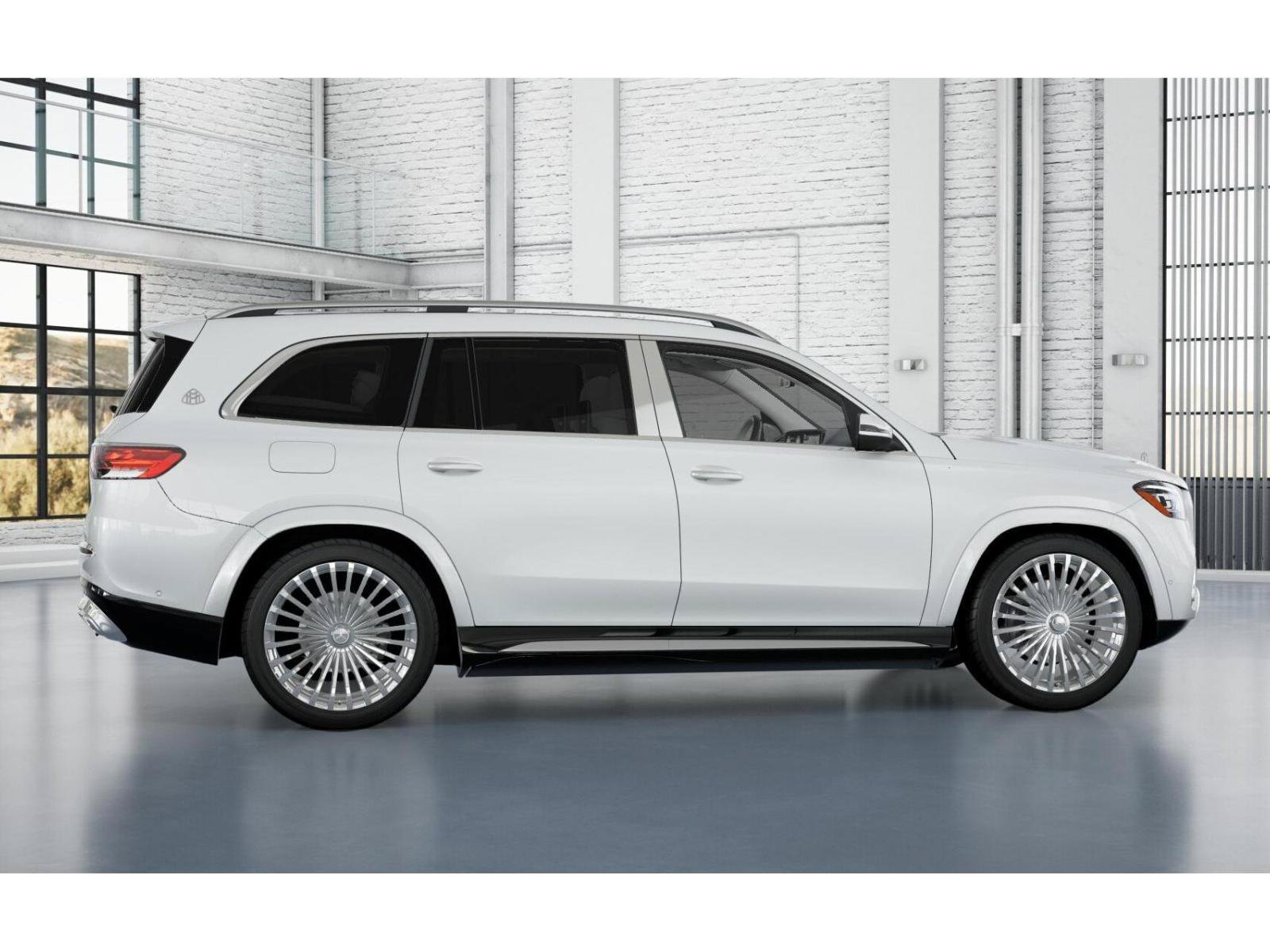 New 2026 MANUFAKTUR Moonlight White Metallic Mercedes-Benz Maybach GLS 600 image 17
