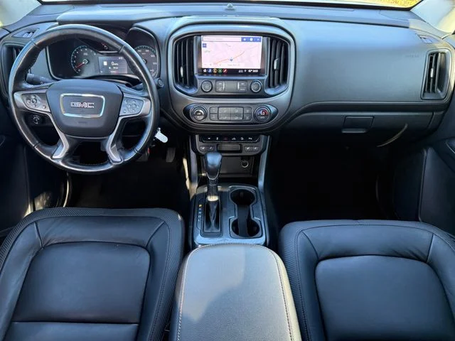 Used 2022 Desert Sand Metallic GMC AT4 w/Leather image 24