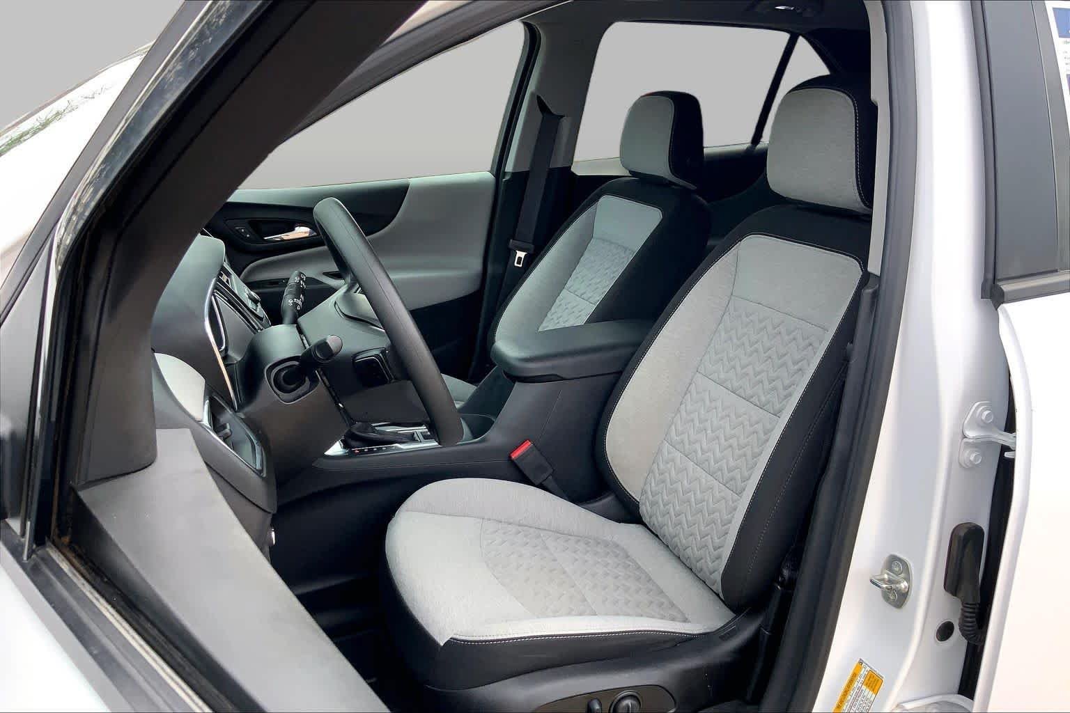 Used 2023 Summit White Chevrolet LS image 8