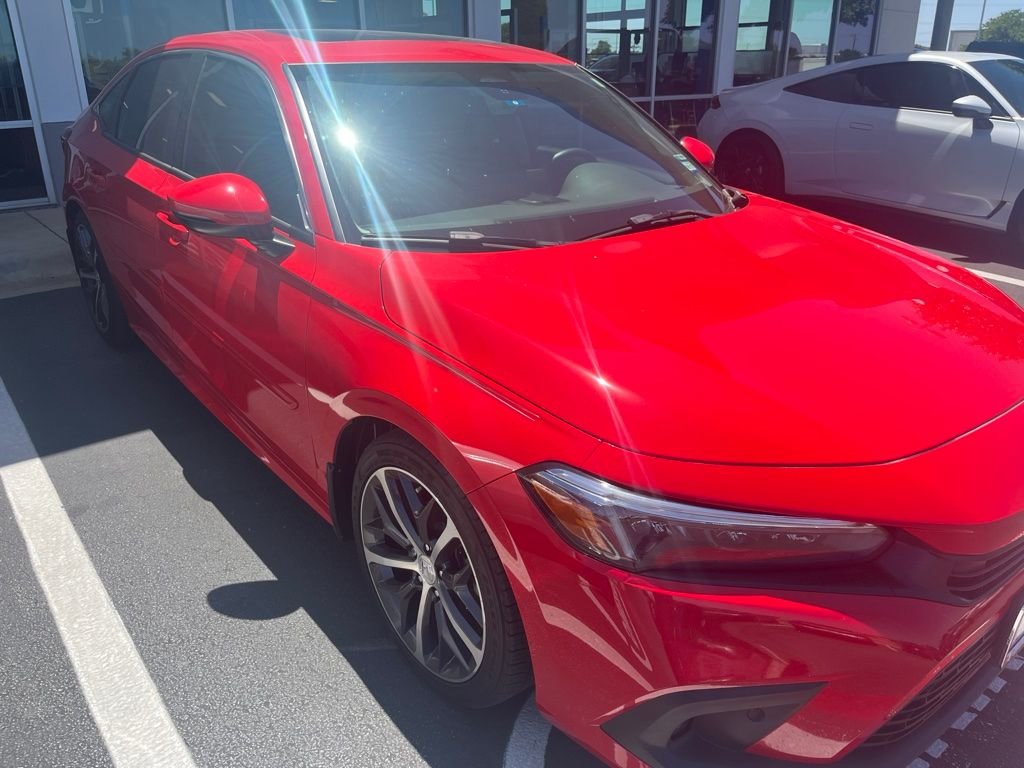 Certified Used 2024 Rallye Red Honda Touring image 3