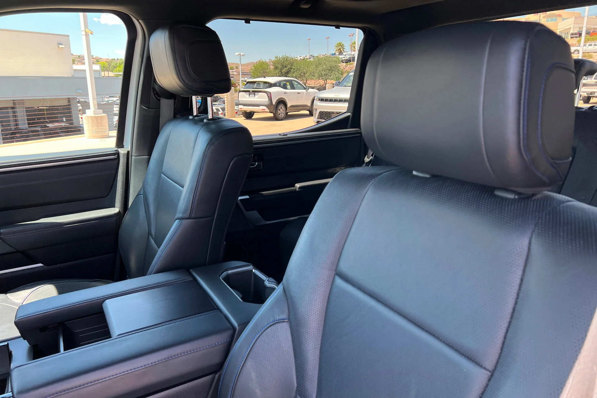 Used 2022 Wind Chill Pearl Toyota Platinum Hybrid image 16