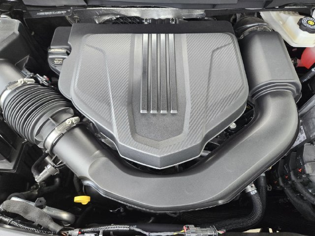 2027 Chevrolet Traverse LT - Photo 23