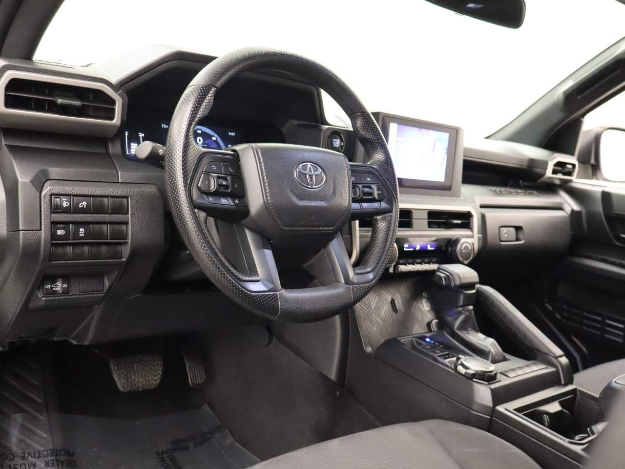 Used 2024 Ice Cap Toyota SR Crew Cab image 14