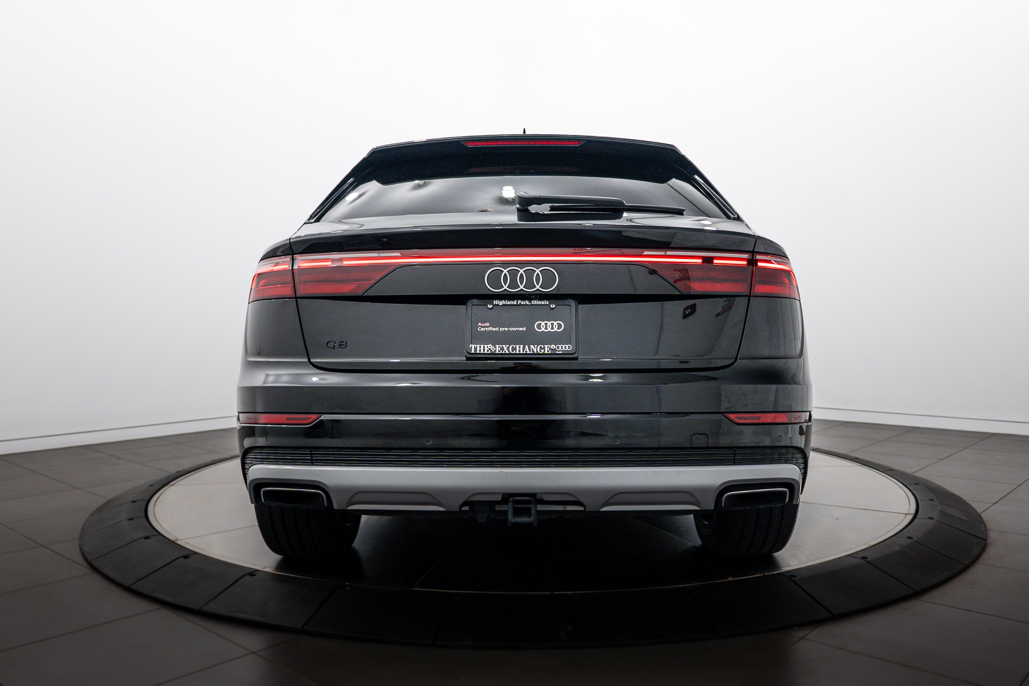 Certified Used 2024 Mythos Black Metallic Audi Prestige image 22