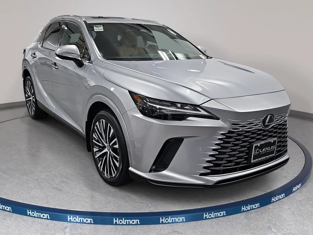 New 2026 Iridium Lexus PREMIUM PLUS image 3