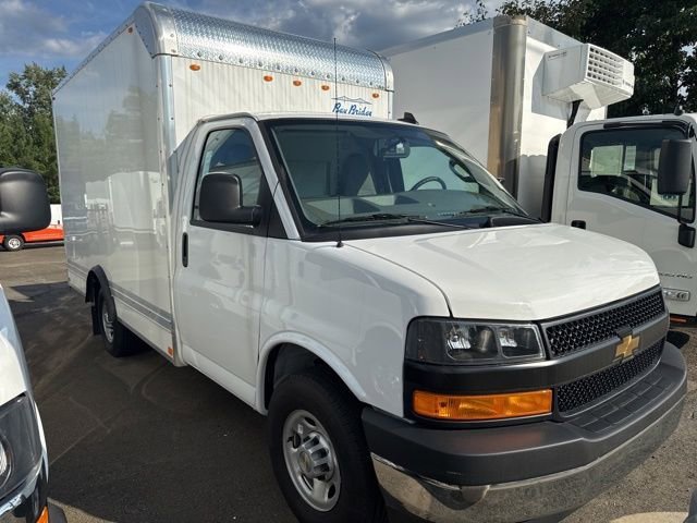2024 Chevrolet Express Cutaway