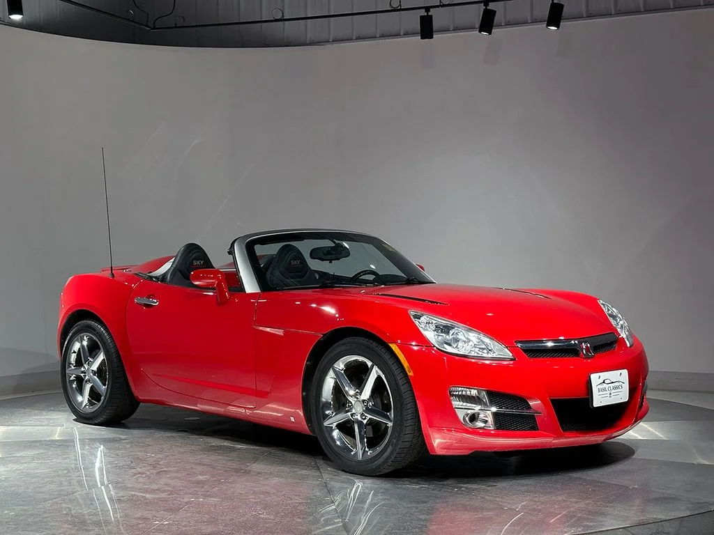 Used 2007 Red Saturn Base image 72