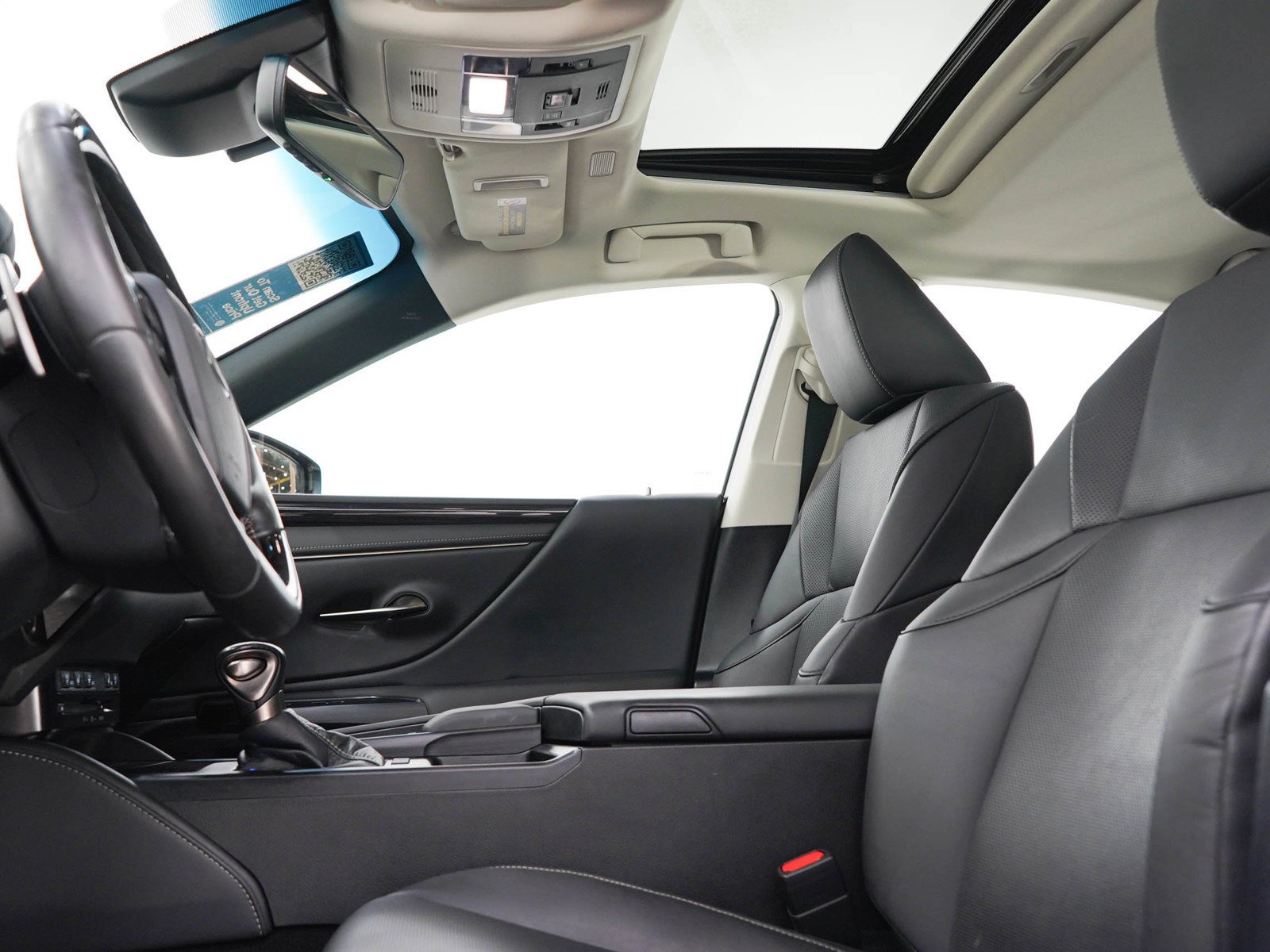 Used 2021  Lexus ES 350 image 21