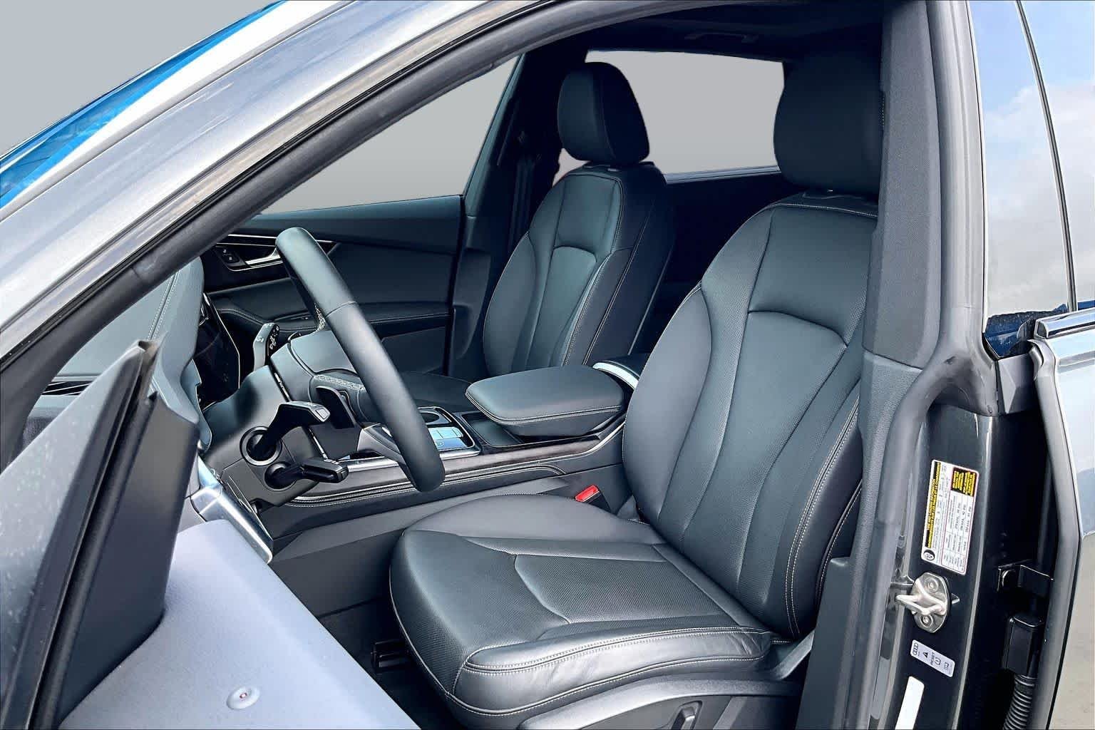 Used 2023 Daytona Gray Pearl Effect Audi Prestige image 8