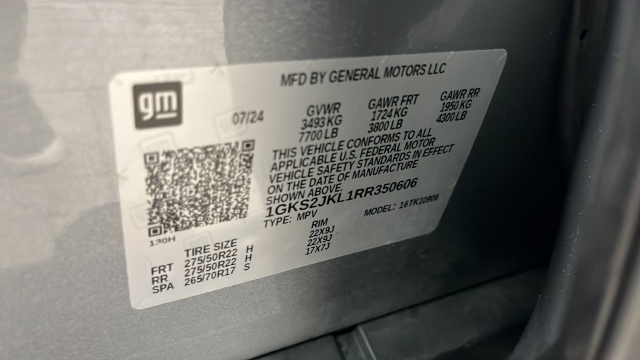 Used 2024 Sterling Metallic GMC Denali image 26