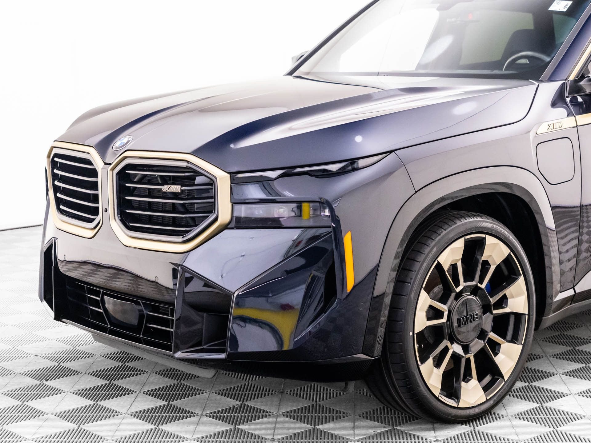 Certified Used 2023 Carbon Black Metallic BMW Base image 39
