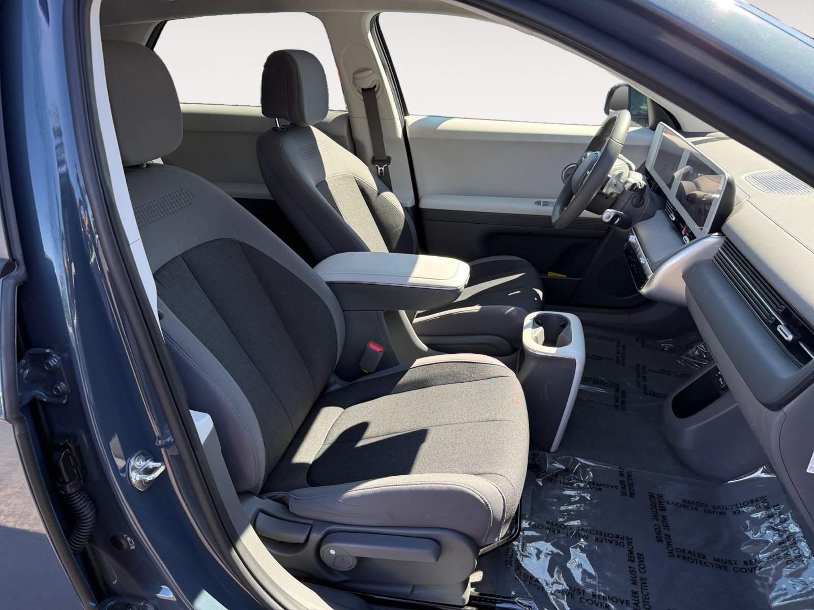 Certified Used 2024 Teal Hyundai SE image 19