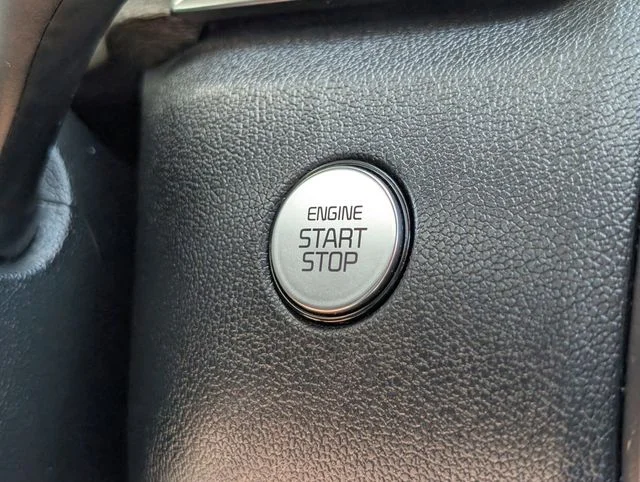 Used 2023 Green Kia X-Line S image 21