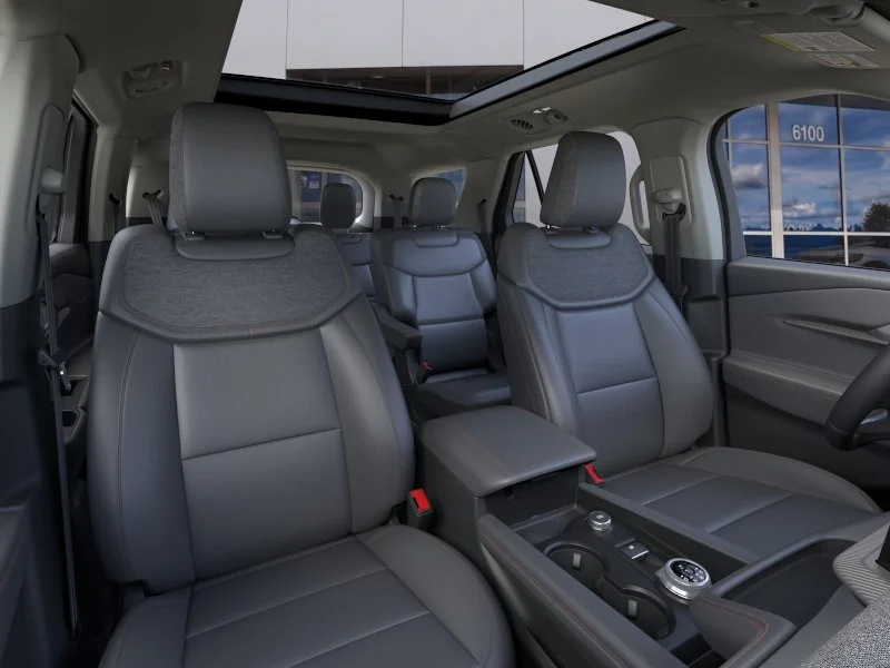 New 2026 Vapor Blue Metallic Ford Active image 10
