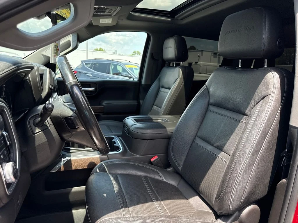 Used 2021 Red GMC Denali image 12