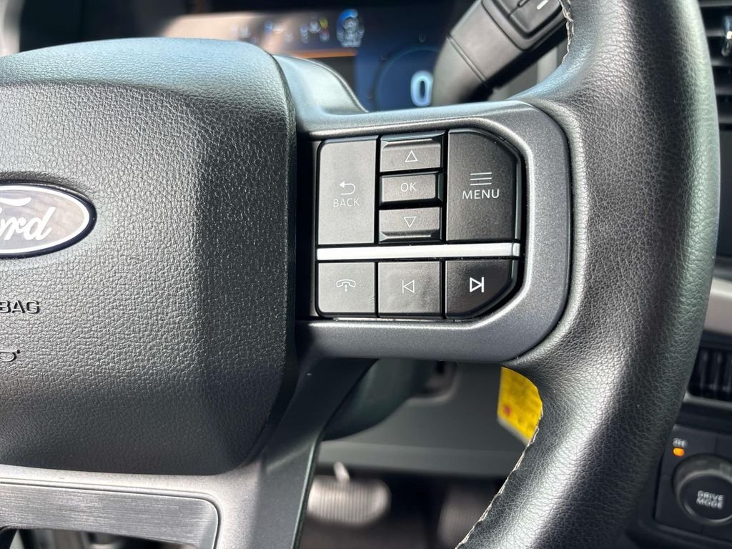 Used 2025 White Ford XLT image 21