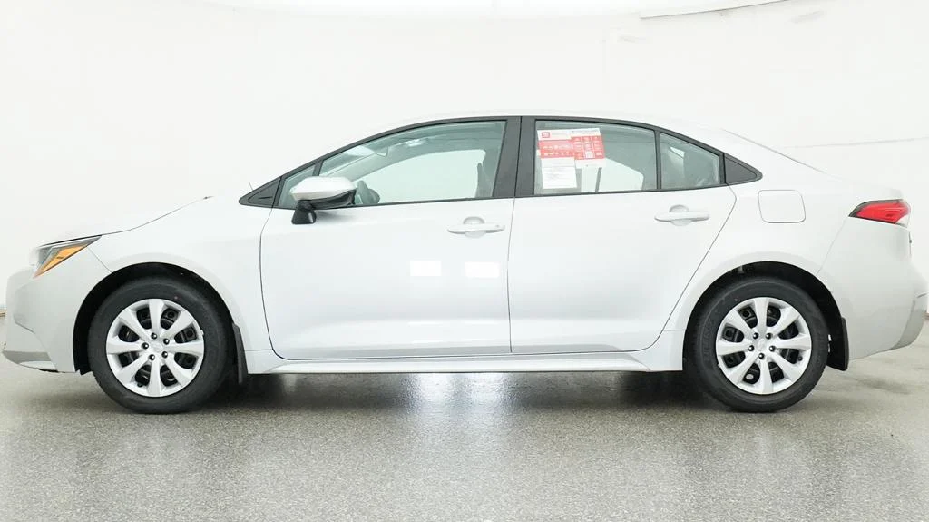 New 2026 Classic Silver Metallic Toyota LE image 2