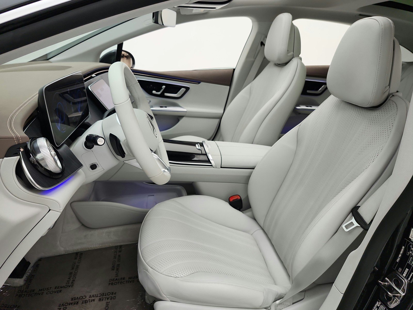 Certified Used 2023 Graphite Grey Metallic Mercedes-Benz EQE 500 4MATIC®+ Sedan image 15