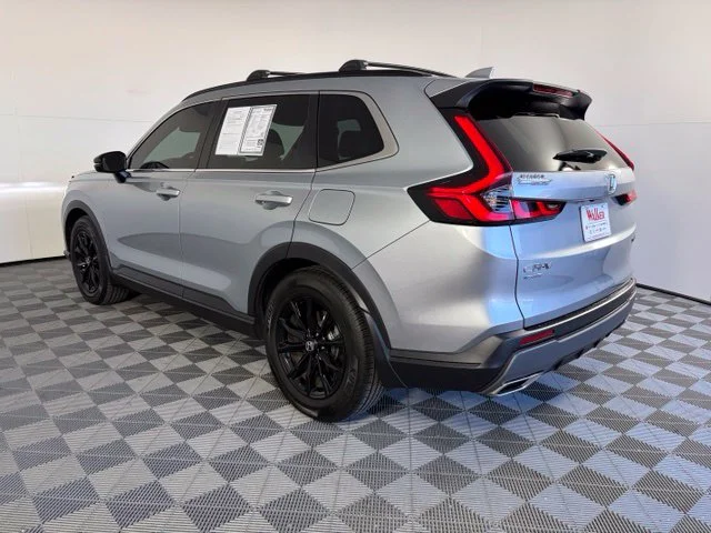 Used 2025 Silver Honda Sport-L image 5