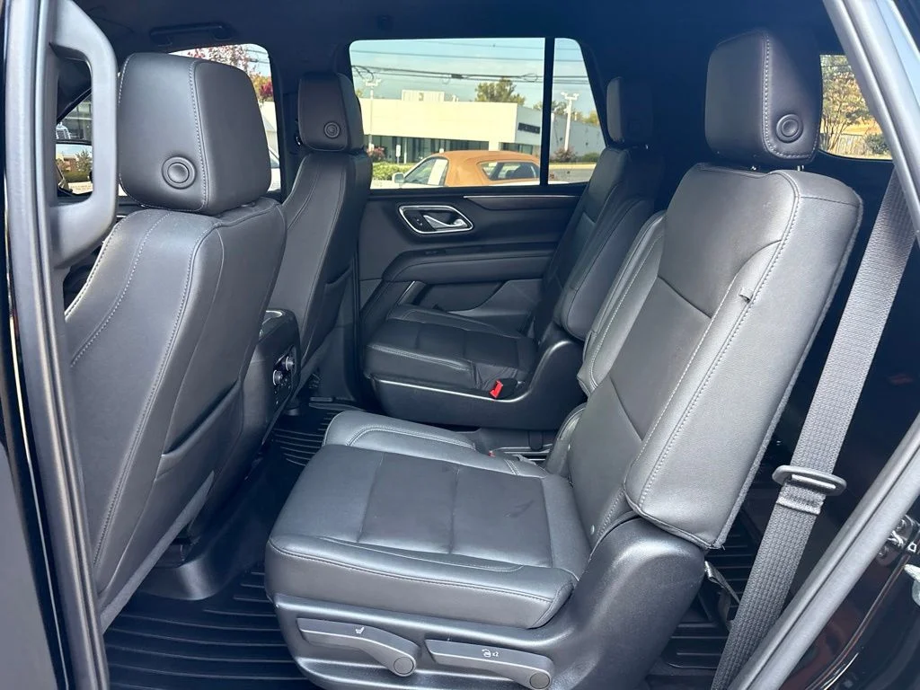 Used 2022 Black Chevrolet LT image 11