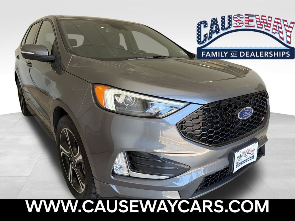 2023 Ford Edge