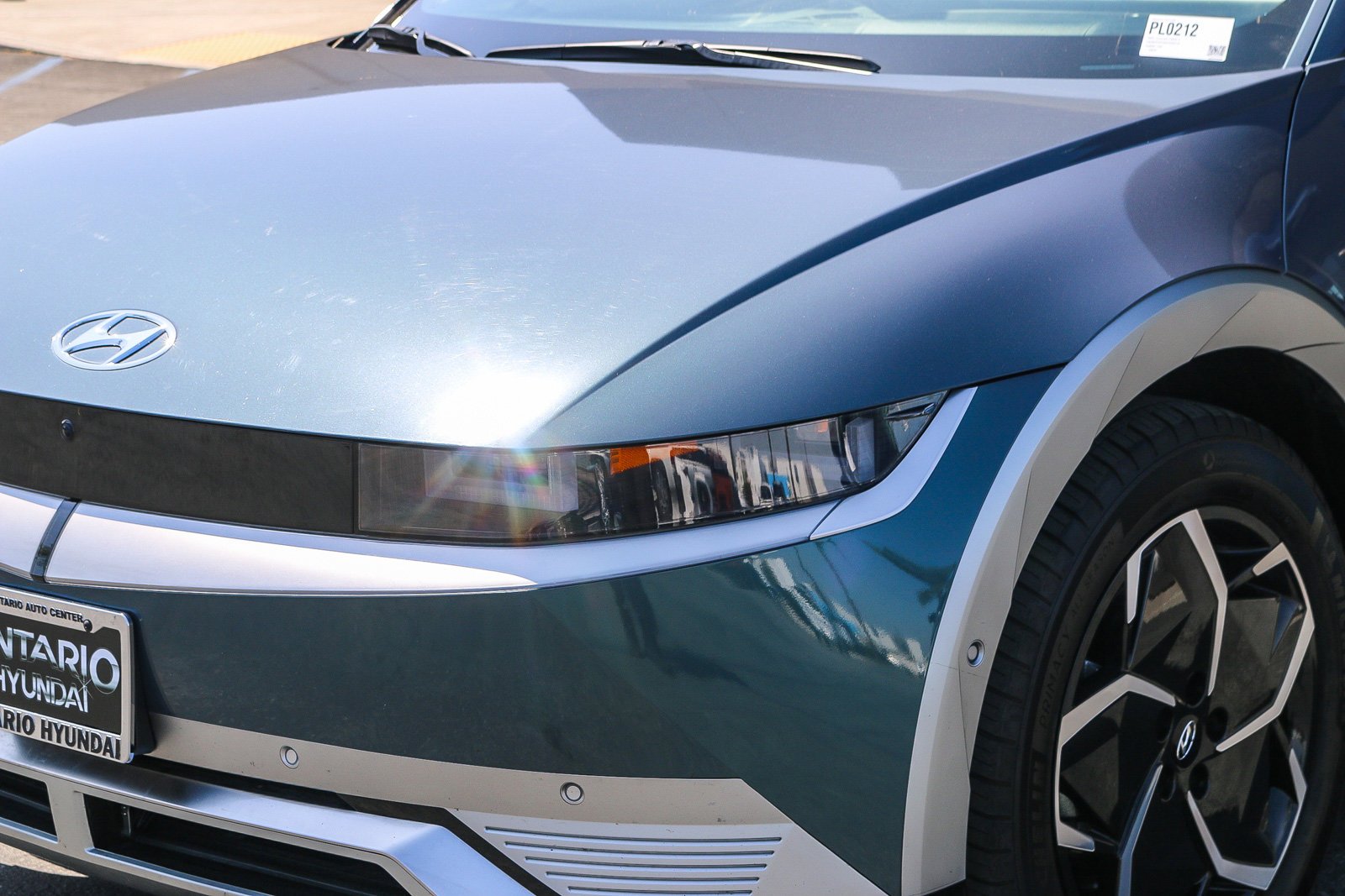 2024 Hyundai IONIQ 5 Limited - Photo 6