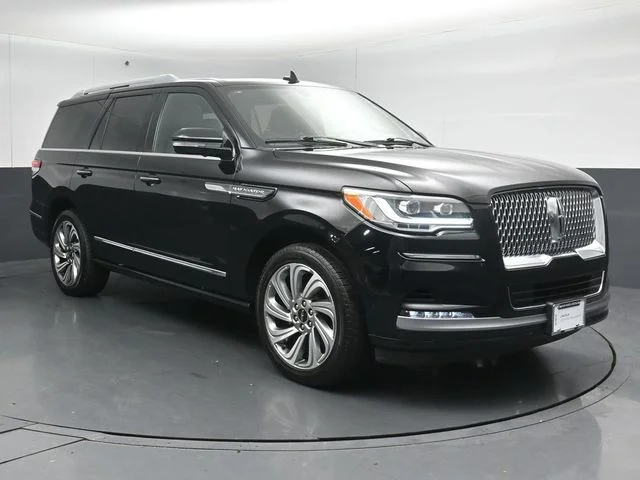 2023 Lincoln Navigator Reserve 4WD's photo