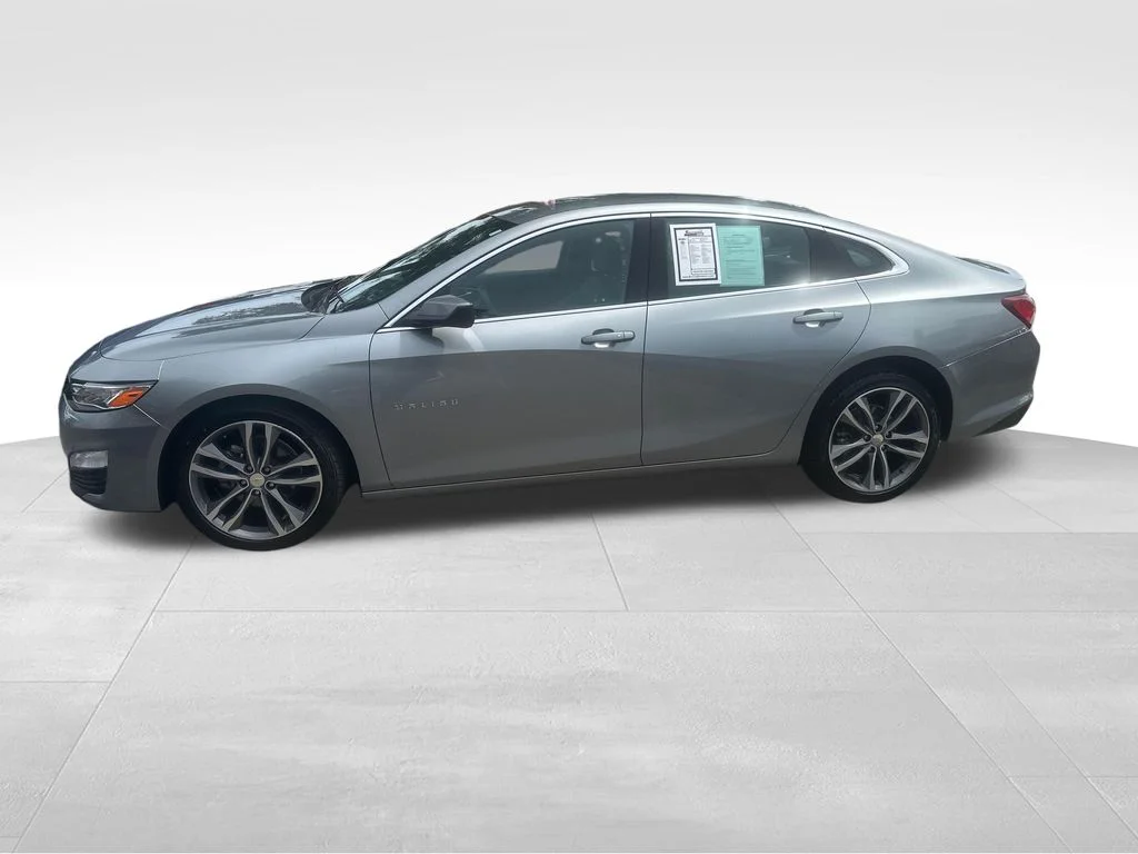 Used 2024 Gray Chevrolet LT image 5