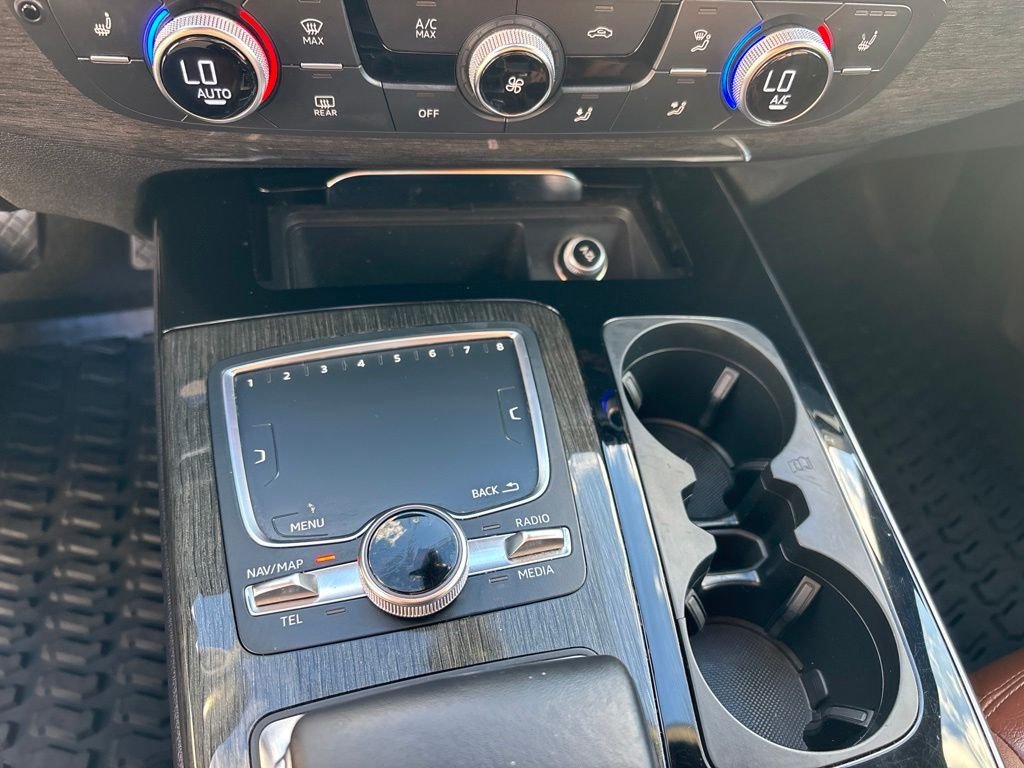 Used 2019 Gray Audi 55 Premium image 18