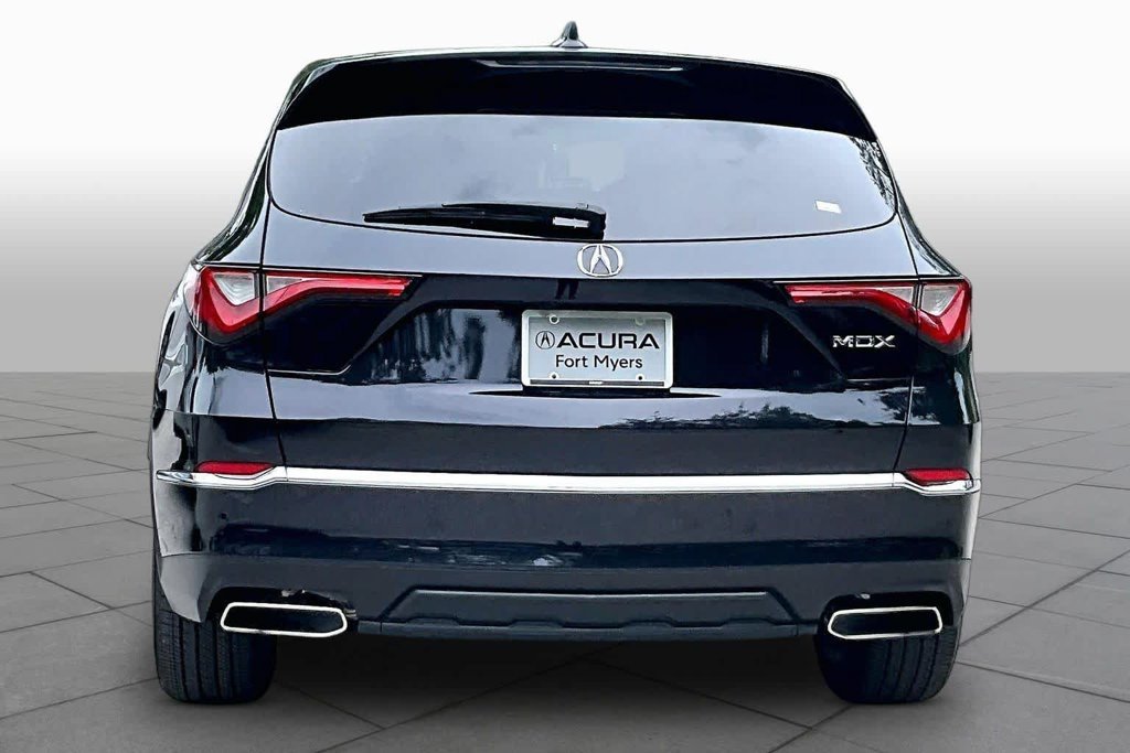 Used 2024 Black Acura Technology image 5
