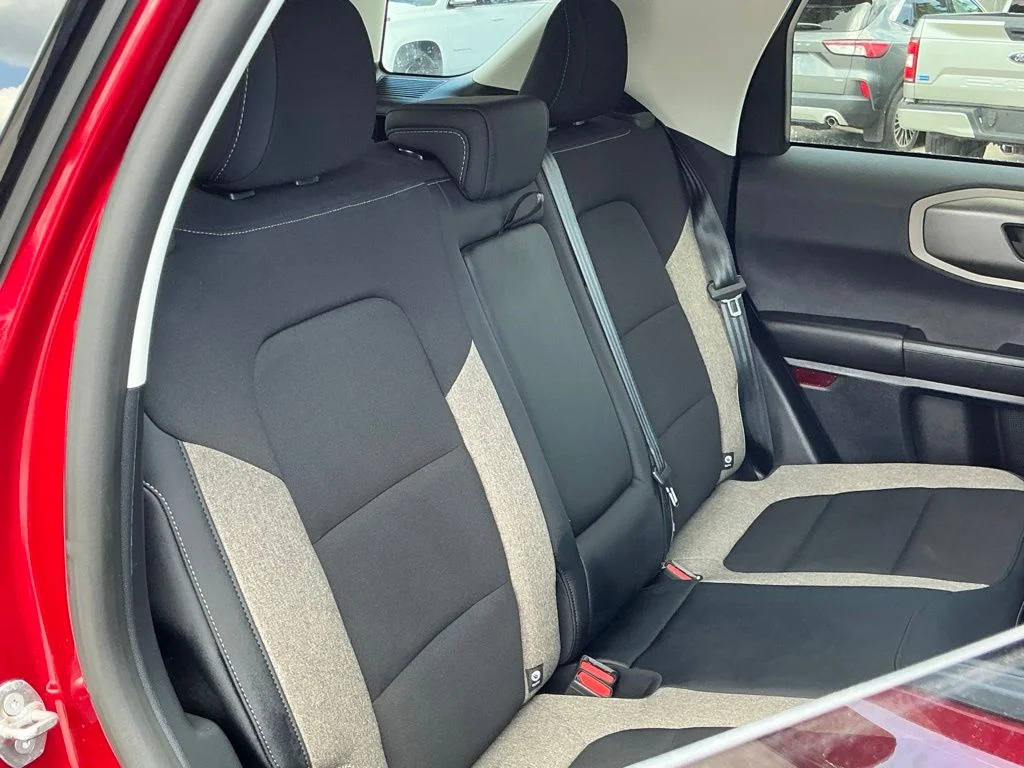 Used 2025 Red Ford Big Bend image 25