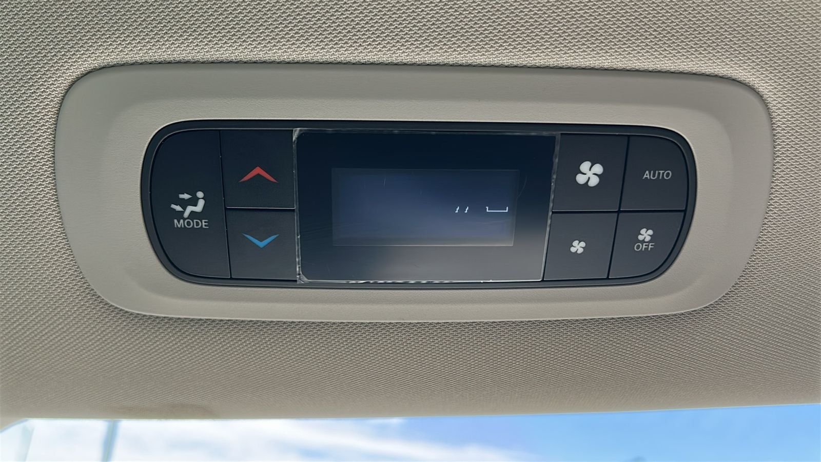 Used 2021 White Chrysler Touring L image 17